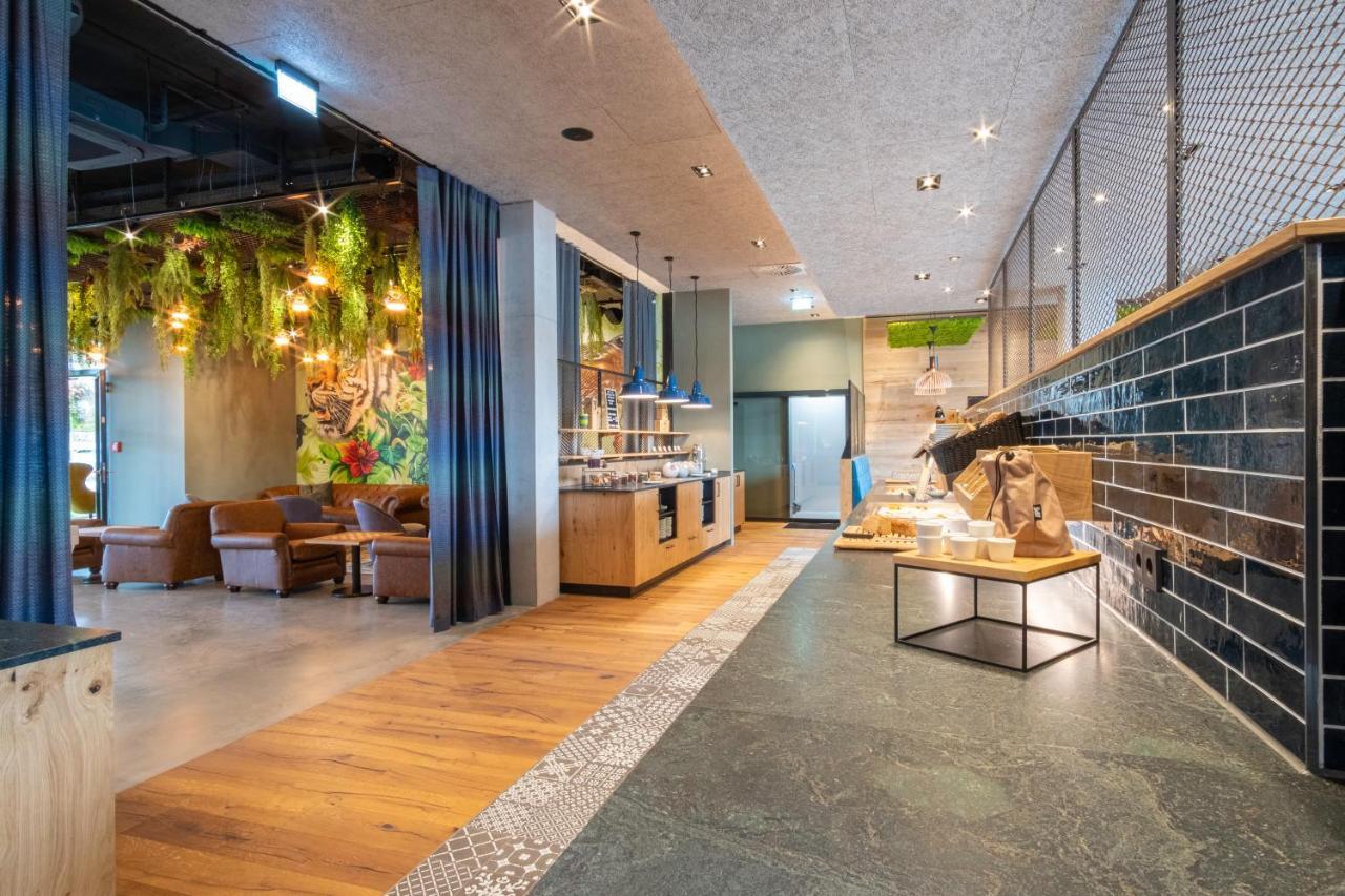 Riku Hotel Reutlingen Exterior photo